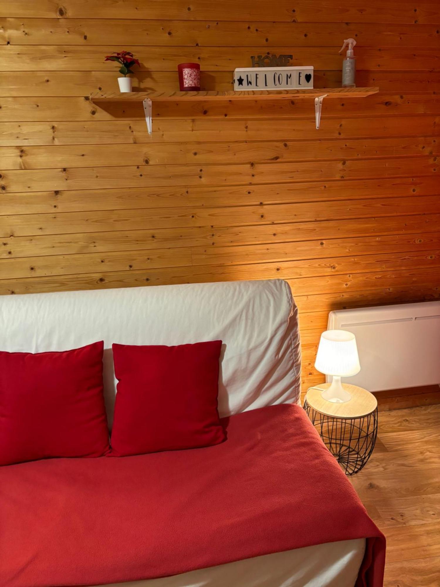 Studio Chamrousse 1700 Pour 4 Personnes - Au Calme - Avec Wifi Bagian luar foto